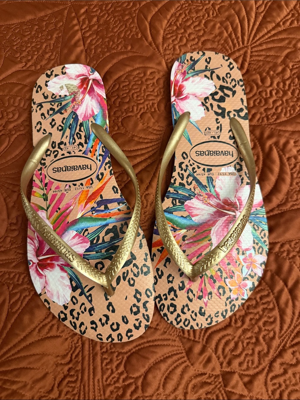 Havaianas Gold-Strap Floral & Leopard Print Women's Sandals